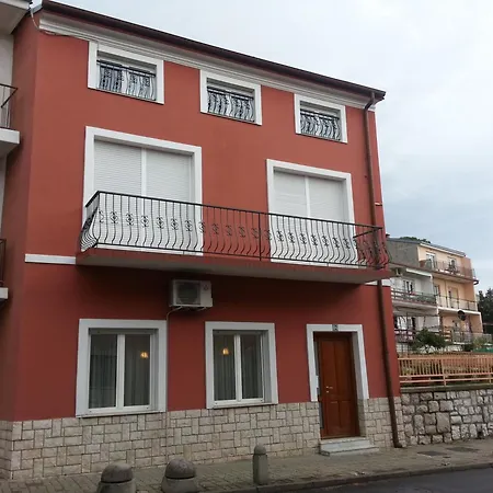 شقة Skiljan تْسْغيكفانِتْسا