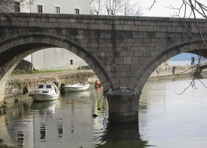 شقة Skiljan تْسْغيكفانِتْسا